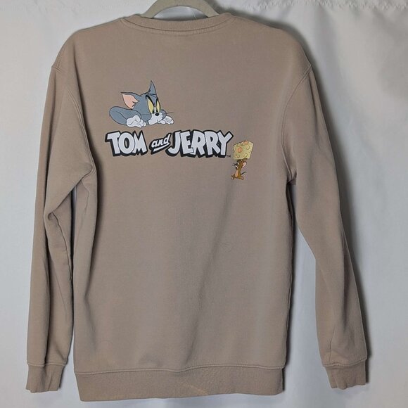 H&M Tom & Jerry Regular Fit Crewneck Sweatshirt Embroidered Graphics WB Sz S - Picture 2 of 9